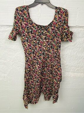 Stuart Alan vintage 80’S multi color Floral pearl Button-Up romper size medium